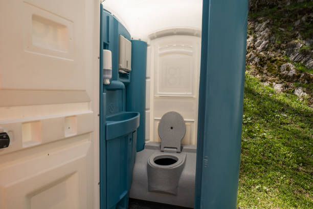 Porta potty rental for festivals in Fairfield, IL